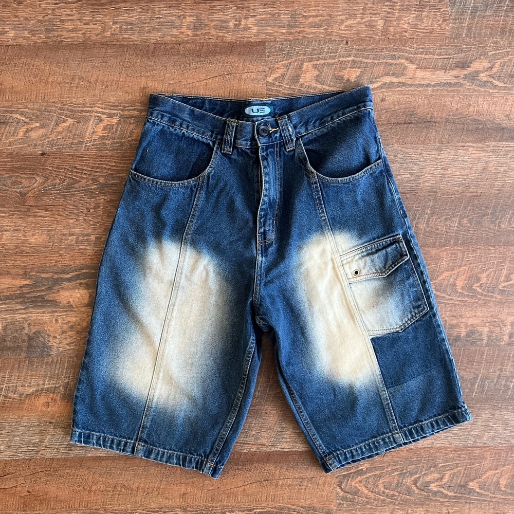 UE Men's Distressed Blue Jean Shorts - Picture 4 of 8